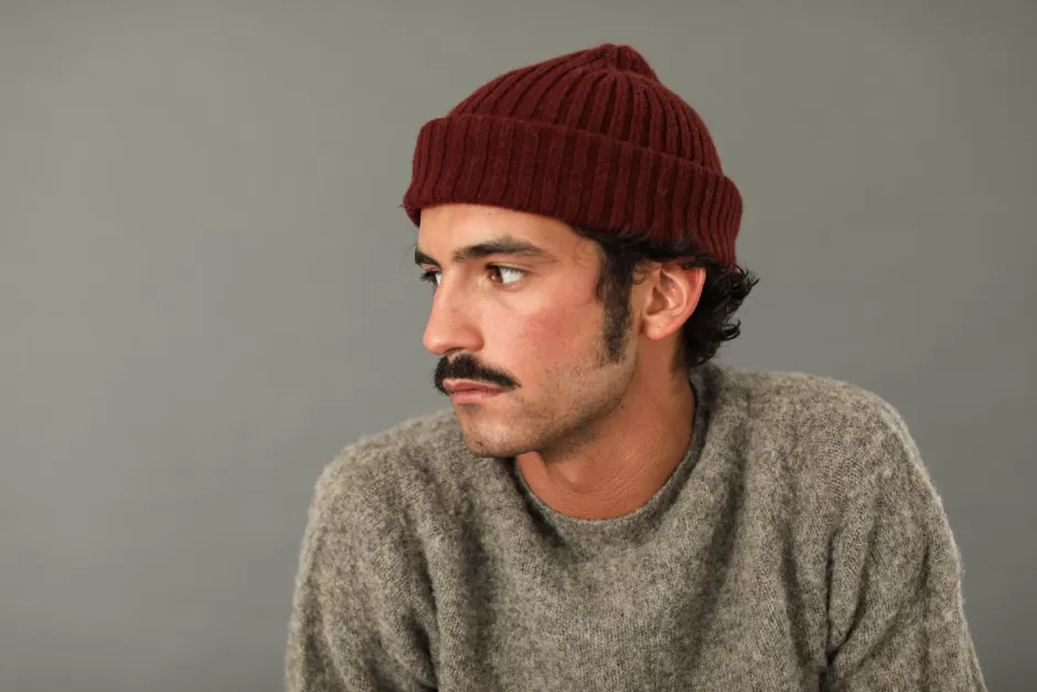 Shop Drapeau Noir Bonnet Laine & Alpaga Bordeaux