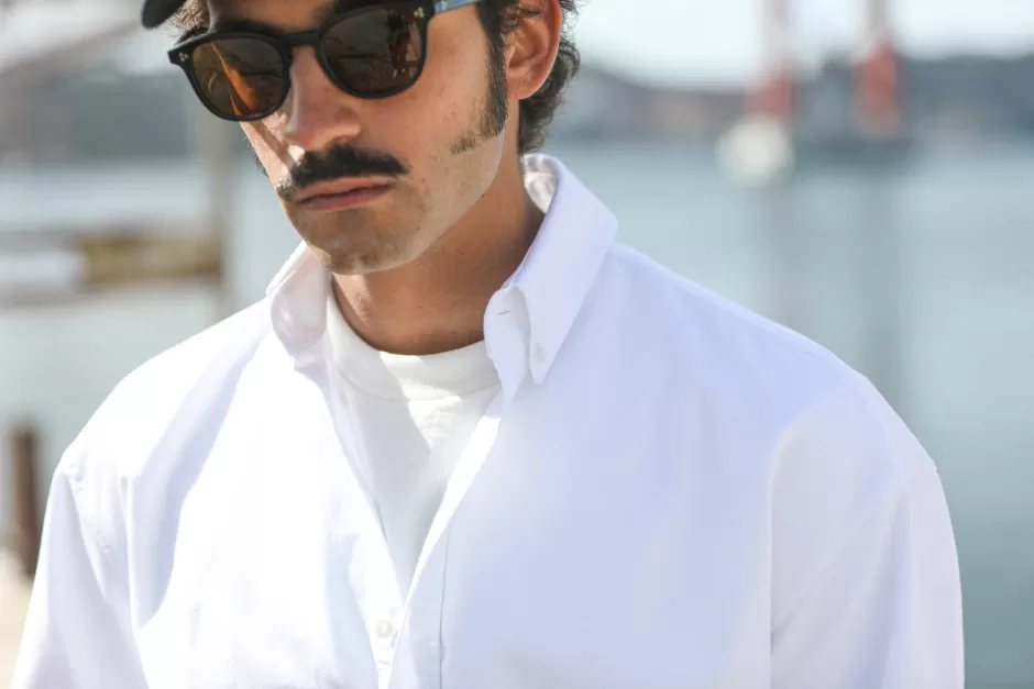 Shop Drapeau Noir Chemise Oxford - Modern Fit White