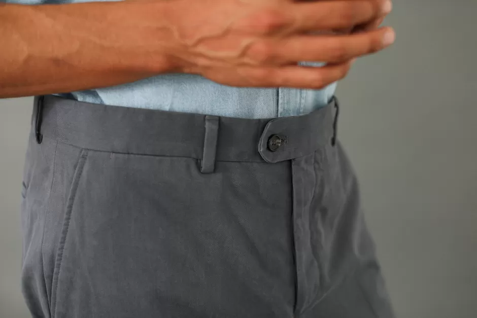 Discount Drapeau Noir Chino Ajusté Gris Dark Grey