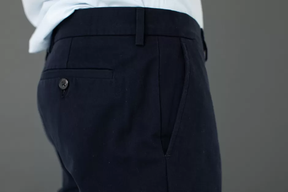 Discount Drapeau Noir Chino Twill Italien - Coupe ajustée Marine
