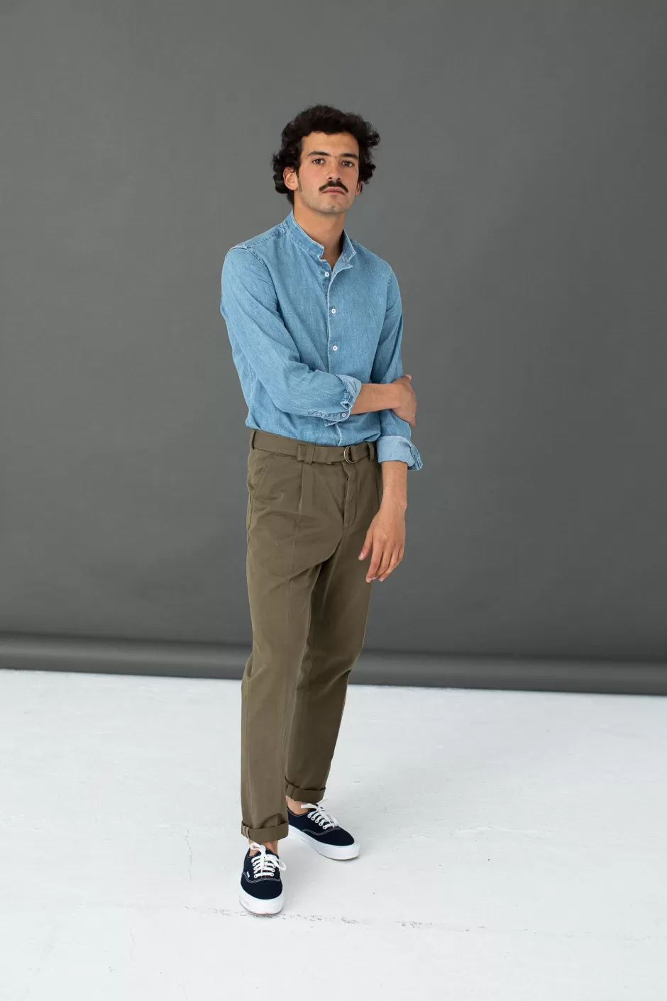 Cheap Drapeau Noir Chino Militaire à Pince Khaki