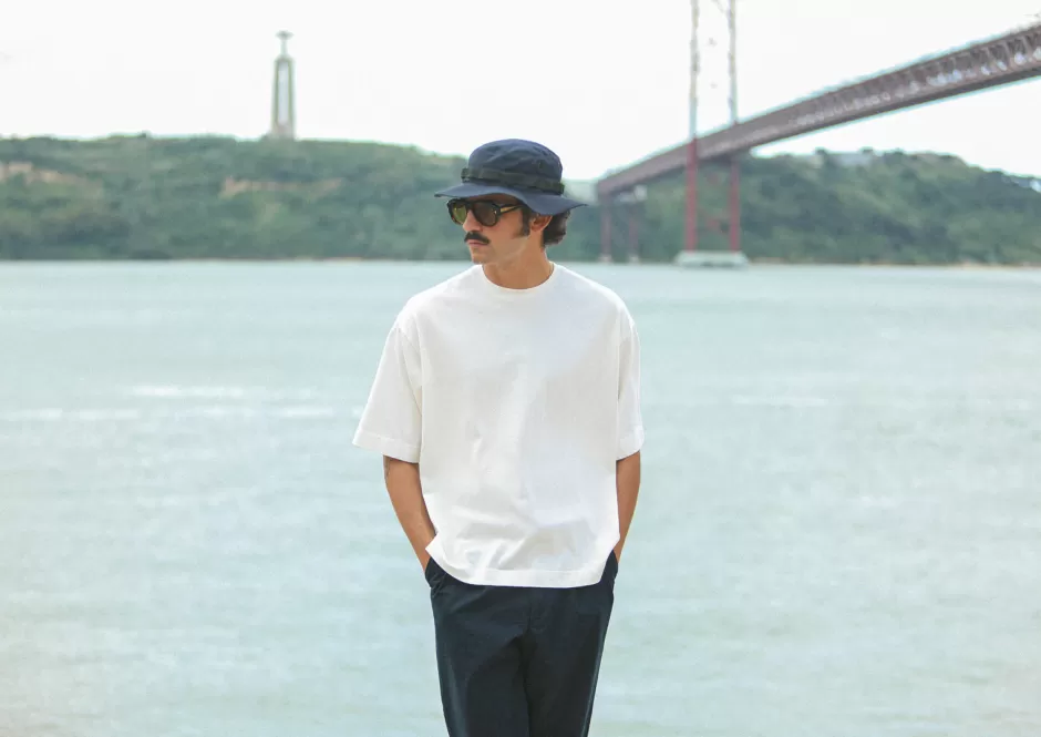 New Drapeau Noir Tee-Shirt Comfort Oversized Cream